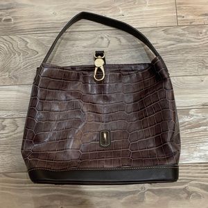 NWOT brown leather Dooney & Burke bag w/ logo lock